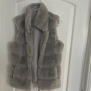 Via Spiga Gray Faux Fur Vest reversible.